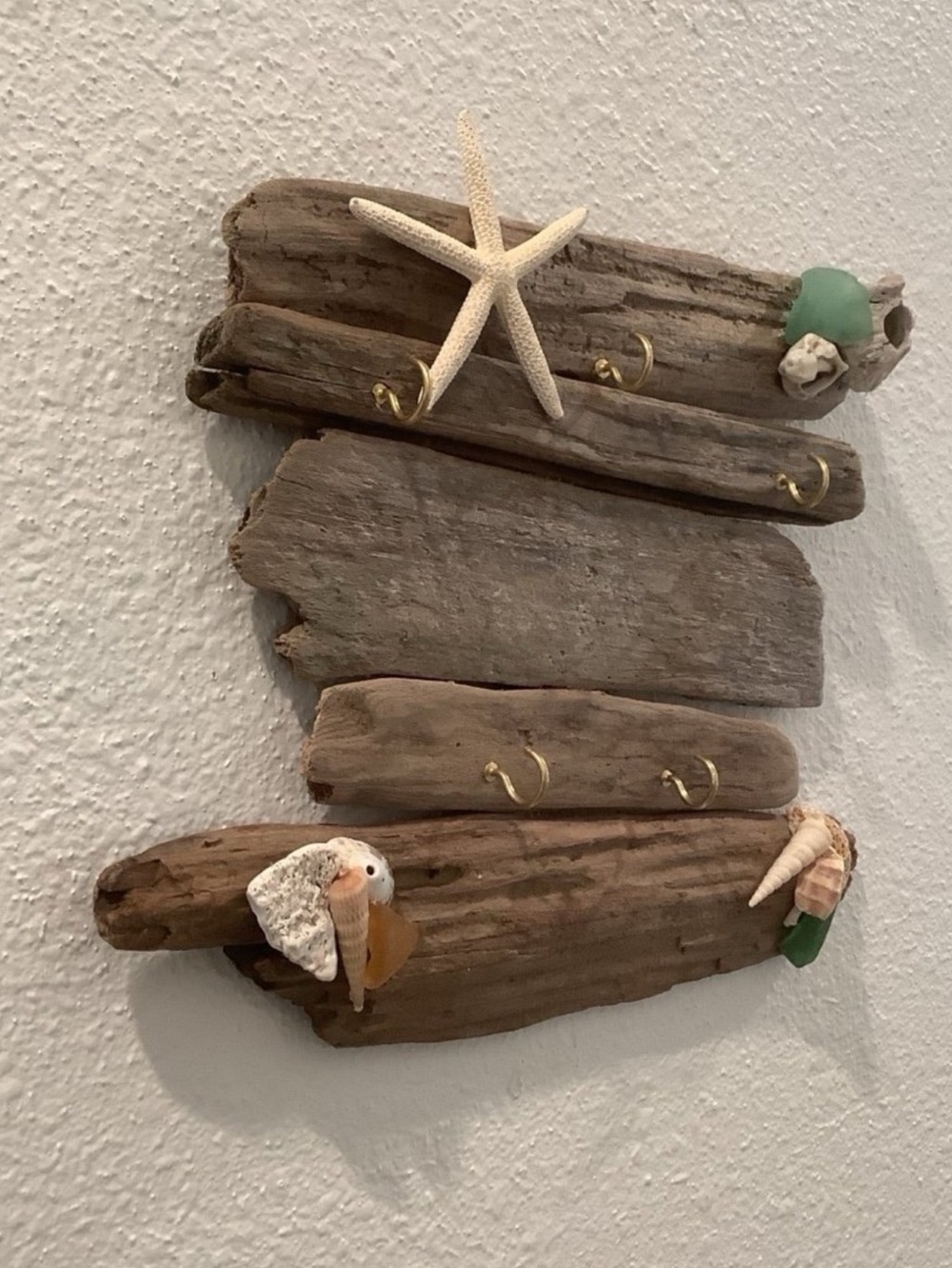 Driftwood Art,Driftwood & Starfish ,Seashells,Sea Glass Hanging Jewelry Display - Picture 3 of 4